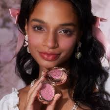 Amazon.com : Flower Knows Strawberry Rococo Embossed Blush;Berry Matte  Finish;Buildable & Blendable Powder Blush for cheeks,Highly  Pigmented;Natural Flush for All Skin Tones(05 Berry Mary, 5g) : Beauty &  Personal Care