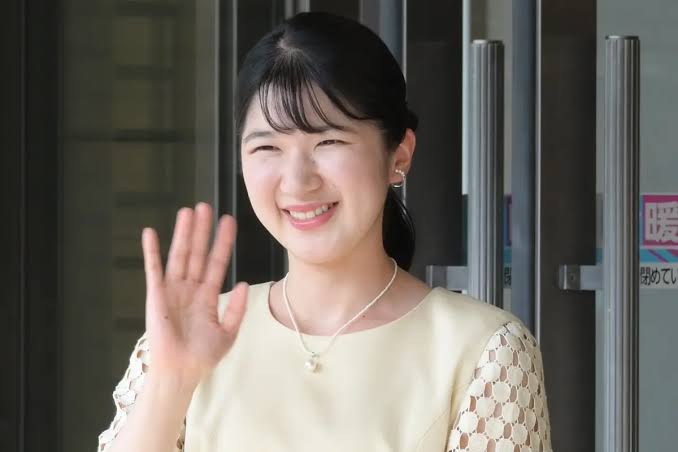 ティアラもお借りに》愛子さま 伊勢神宮伝統行事ご参加の陰に…指標とする叔母・黒田清子さんからの勧め | 女性自身