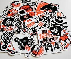 Untuk itu, decodeko memberikan ulasan mengenai ide dan inspirasi tentang kumpulan stiker untuk laptop yang unik dan cocok untuk kamu tempel di laptop. Custom Sticker Designs 35 Creative Samples For Inspiration You The Designer Stiker Inspirasi Desain Grafis Ilustrasi Grafis