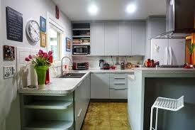 Just because your kitchen island is small doesn't mean it can't be the centerpiece. 14 Small Kitchen Island Ideas