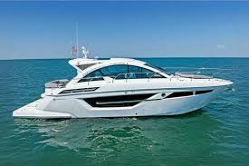 Noah Davis Licenced Yacht Broker