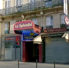 Noël arrive à grands pas. Le Pere Noel Est Une Ordure Piece De Theatre Wikipedia