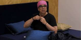 Big brother walkthrough cigarette smoke. Star Hellseher Mike Shiva Stirbt Mit 56 Jahren An Krebs