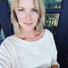 Josie Elliott's Instagram, Twitter & Facebook