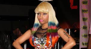 The perfect nicki minaj water animated gif for your conversation. Nicki Minaj Wollte Ihren Vater Umbringen Tikonline De