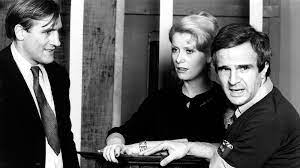 Listen to le dernier metro | soundcloud is an audio platform that lets you listen to what you love and share the stream tracks and playlists from le dernier metro on your desktop or mobile device. Deux Ou Trois Choses Que Vous Ne Saviez Peut Etre Pas Sur Le Dernier Metro De Francois Truffaut