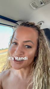 I take cashapp, Apple Pay, Venmo, Zelle, PayPal… all the things.