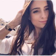 Andriana Con (@Andriana_m_con)