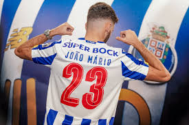 They will be hoping a new kit might bring them more success in the upcoming season. Fc Porto Joao Mario Desde Pequenino Quando Aqui Facebook
