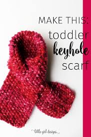 It is based on knitting with simple connecting posts. Simple Toddler Keyhole Scarf Knitting Pattern Jennie Moraitis