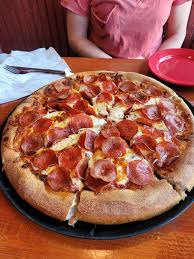 Eating at the original Mystic Pizza! : r/Pizza