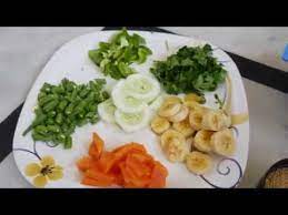 Soft Food Diet Of Cockatiels African Gray Galah Parrot Youtube