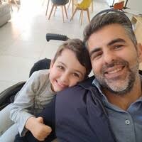 500+ "Stracuzzi" profiles