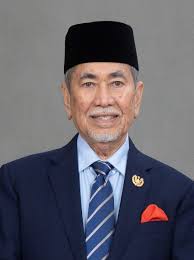 Inconsiderate parking at Hospital Umum Sarawak, Kuching, in OKU parking