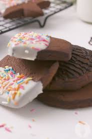 4 Ingredient Chocolate Cookies Condensed Milk Cake Chocolate Cookies Delicious Desserts