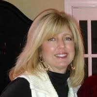 Ann Hucks's Instagram, Twitter & Facebook