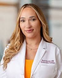 Amanda Redwine's Instagram, Twitter & Facebook