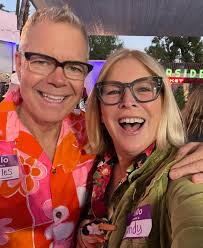 SWEET !!! ... always great to see Candy Clark ... one of the stars of my  all-time favorite movies American Graffiti !!! ...