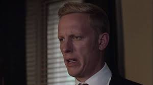 A descendent of the actors robin and angela fox. Rolling Stone Traficante Em White Lines Laurence Fox Diz Que Foi Alvo Constante Da Policia Por Visual Na Serie