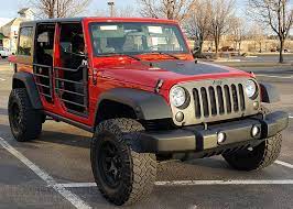 To remove the door safely, have one hand on the bottom and. How To Remove My Jeep Wrangler S Doors