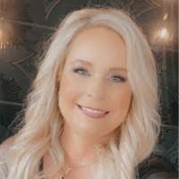 Paige Daniel's Instagram, Twitter & Facebook