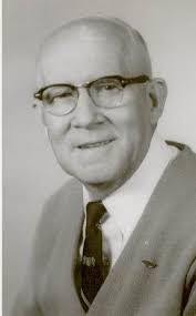 Peggy Tilley's Instagram, Twitter & Facebook