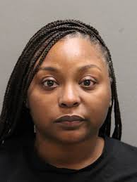 DOSS, DAVIA J 26 BLACK F CHARGES: 720 ILCS 5.0/16-25-A-1 RETAIL THEFT/DISP  MERCH/<$300 OFFENSE AS CITED