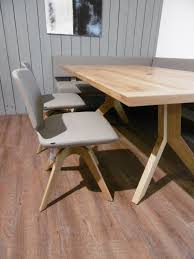 Naturholzstühle mit sitzkomfort der extraklasse. Team 7 Stuhl Aye Mit Drehgestell In Eiche Bezug Leder Taupe Designermobel Hohentengen