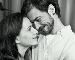 Wypadek zmienił jego życie. Dziś jest szczęśliwym mężem i ojcem. Niezwykła  historia Jaśka Meli