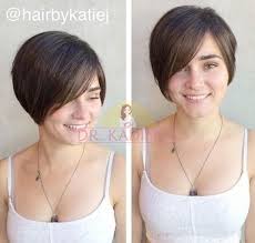 Beğenilen saç modellerinde genellikle uzun saçlar yer alsa da bazı kısa modellerde büyük rağbet görüyor. Kiz Cocuk Sac Kesimleri 2019 2020 Dr Kadinca Saglik Kadin Moda Sitesi
