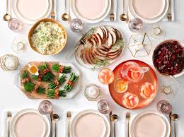 Read about the foods most british luscious mince pies signal the start of the christmas season in the uk. Simply Beautiful Ideas For A Modern Thanksgiving Gathering