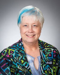 Carol Esau's Instagram, Twitter & Facebook