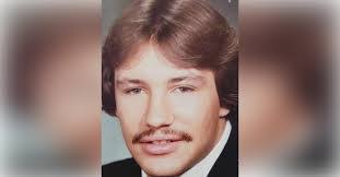 Josephine Weiss's Instagram, Twitter & Facebook