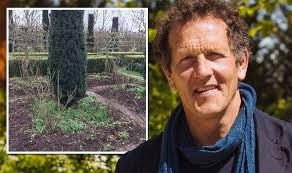 Monty Don admits 'I mourn what they were' as he gives heartbreaking box  blight update