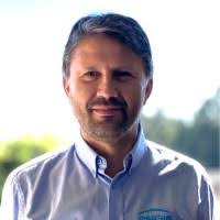 40+ perfiles de «Fernando Brito»