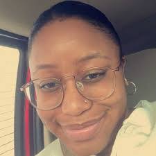 Alexandria Barry's Instagram, Twitter & Facebook