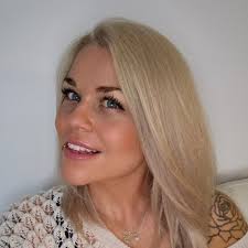 Lindsay MacFarlane (@lindsay_lime)