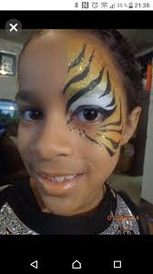 Pin Von Eva Hertlein Auf Faschingskostume In 2020 Regenbogen Makeup Schminkanleitung Schminkkunst