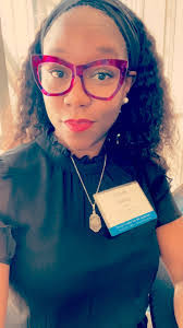 Vonda Shaw's Instagram, Twitter & Facebook