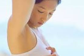 Rasa nyeri saat menyusui adalah hal biasa yang dialami oleh ibu setelah melahirkan. Nyeri Payudara Di Awal Kehamilan Semua Halaman Nakita