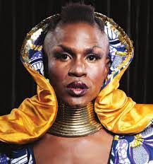 Monique Thorpe's Instagram, Twitter & Facebook