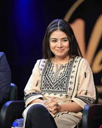 Now a days, madiha naqvi is hosting morning show subha ki kahani on geo kahani. Rabia Anum Age