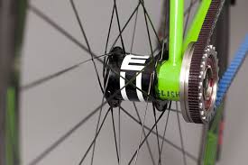 English Cycles Project Right Custom Fahrrad Holzfahrrad Fahrrad Fahren