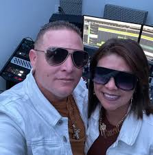 Carol y Yunior el Cubano