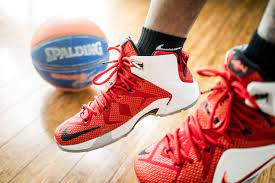 Basketball And Natural Footwear Options By Dr Andrew Wojciechowski Nd Correct Toes