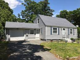 Check Out This Home I Found On Realtor Com Follow Realtor Com On Pinterest Https Pinterest Com Realtordotcom Island Home Building A House Renting A House