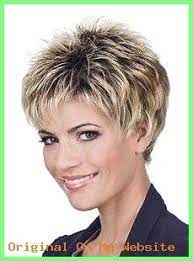 Kurzhaarfrisuren Damen Kurze Haarschnitte Mit Volumen Frisur Und Farbe Fur Die Frau Farbe Frisur Top Of The Pins Haarschnitt Haarschnitt Kurz Haarschnitt Kurze Haare