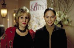 Mary fiore se ocupa cu planuitul nuntilor, de la aranjamente florale pana la alegerea rochiilor domnisoarelor de onoare. Eu Cu Cine Ma Marit National Tv Mai Ceva Ca N Viata