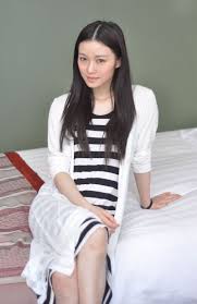 Huanhuan 诱惑 curves large scale photos