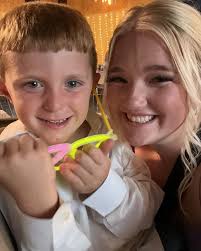 carly kramer (@carlykramerr) • Instagram photos and videos